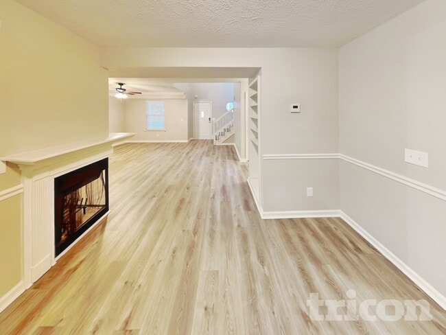 Building Photo - 80 Vincent Ln