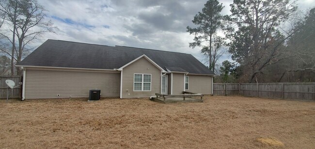Building Photo - 211 Wolfbridge Dr