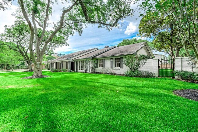 Building Photo - 5702 Bayou Glen Rd