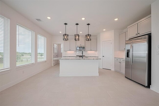 Building Photo - 7746 Meadow Mouse Ln