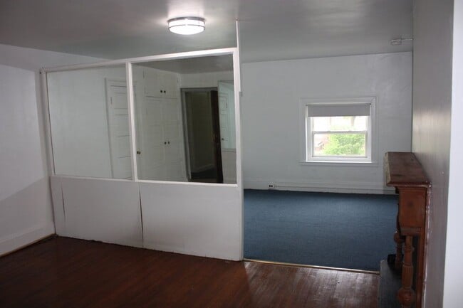 Building Photo - 3503 N Charles St