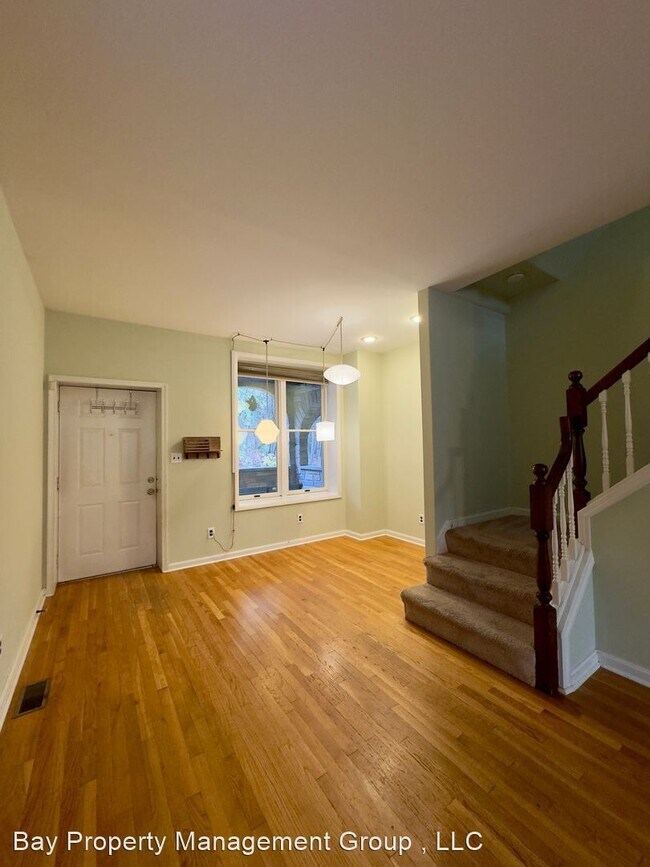 Building Photo - 3 br, 2 bath House - 5622 Mattfeldt Ave