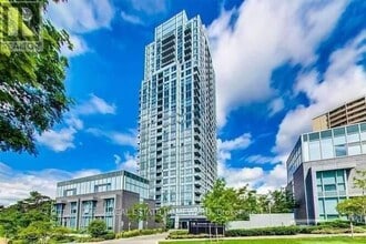 Building Photo - 18 Graydon Hall Dr