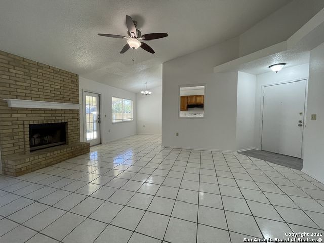 Building Photo - 3602 Candleridge Dr