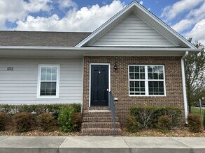 Building Photo - 3210 Fisk Rd