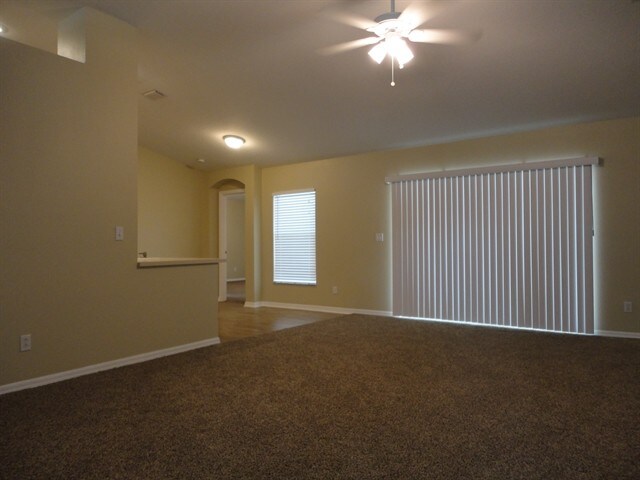 Building Photo - 2617 Brookville Drive