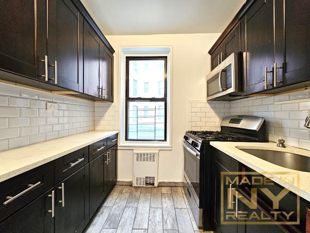 852 139th St Unit 1F, Queens, NY 11435 Room for Rent in Queens, NY