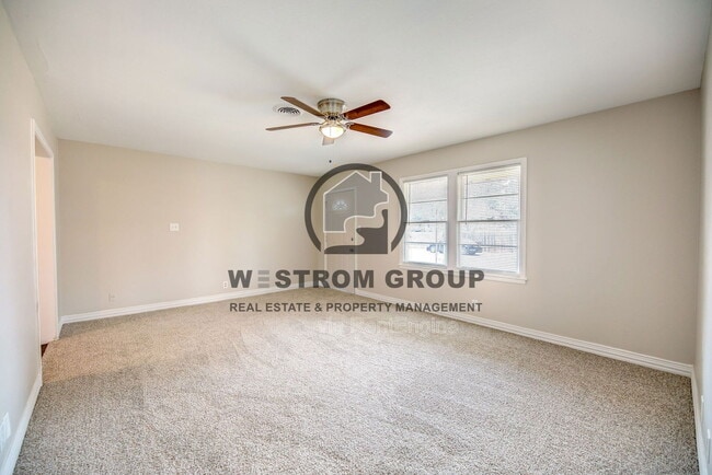 Building Photo - 3635 Rogene St