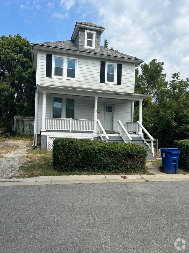 MidGovans Apartments for Rent with Parking Baltimore, MD 1 Rentals