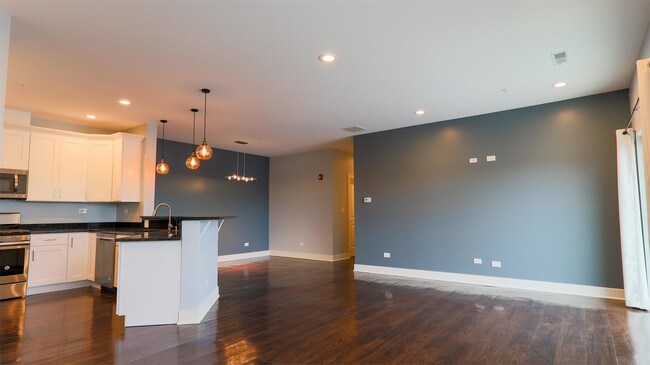 Foto del edificio - 213 N Walnut St