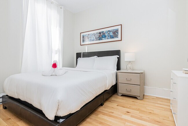 Photo du bâtiment - 937 Rue Sainte-Marguerite