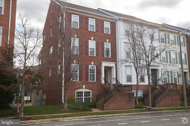 Building Photo - 1607A Potomac Greens Dr