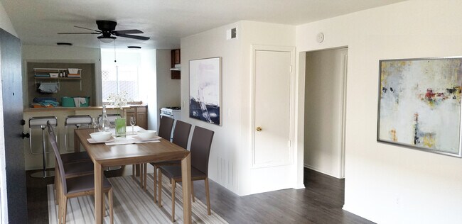 Foto del edificio - 618 S Jordan Ave