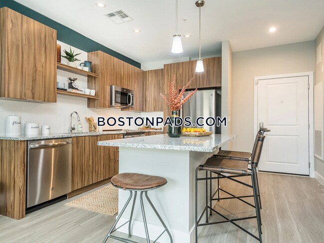 Foto del edificio - 71 Boston Rd.