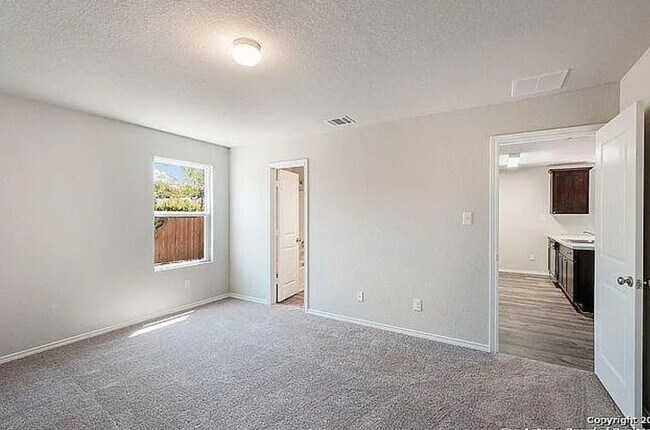 Building Photo - 9220 Griffith Run