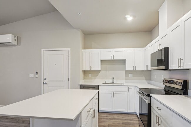 Building Photo - Tahoma Terrace Apartments