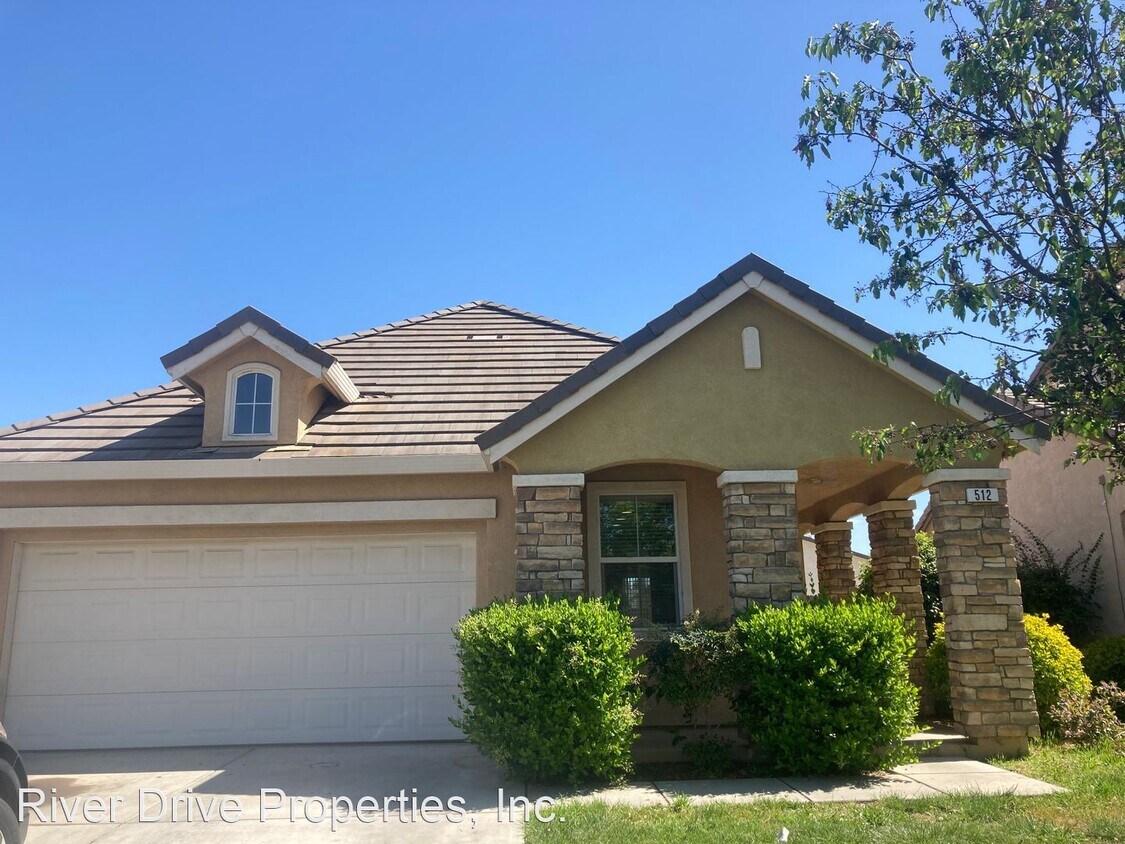 3 br, 2 bath House 512 Beckman Way House Rental in Merced, CA
