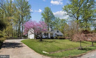 Building Photo - 6600 Boxford Way