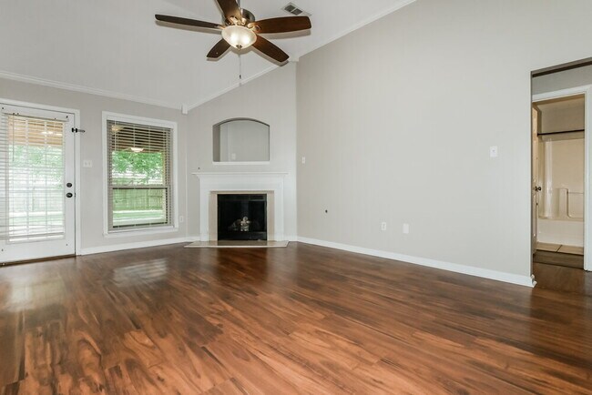 Foto del edificio - 5847 Wendover Cove