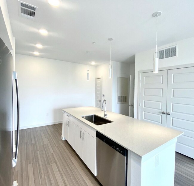 Foto del edificio - 17964 Pfluger Farm Ln