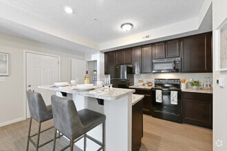 Building Photo - Residences at Golf Village