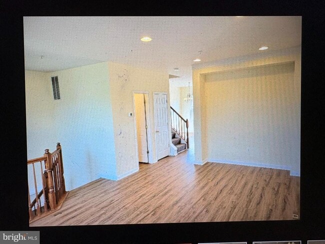 Building Photo - 5019 Kemsley Rd
