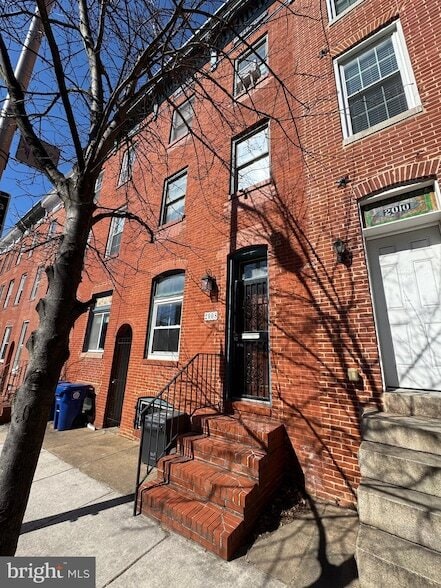 Photo - 2008 E Lombard Street Unit Townhome