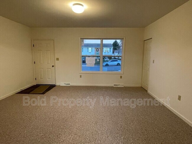 Foto del edificio - 1 Sweetwater Ln