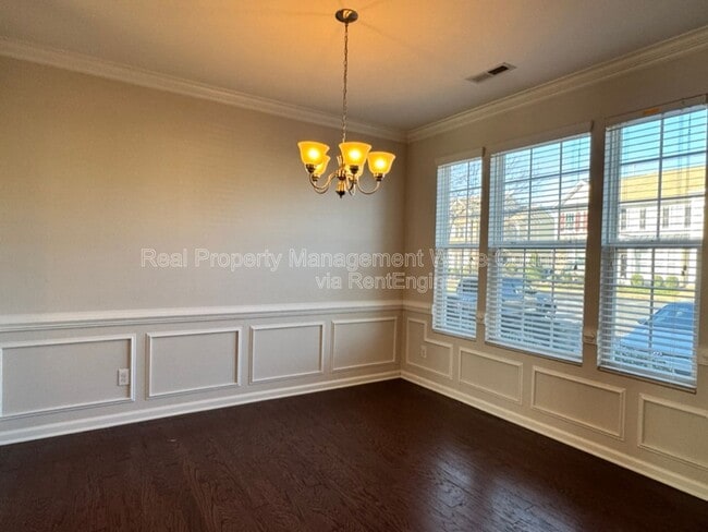 Foto del edificio - 826 Cupola Dr