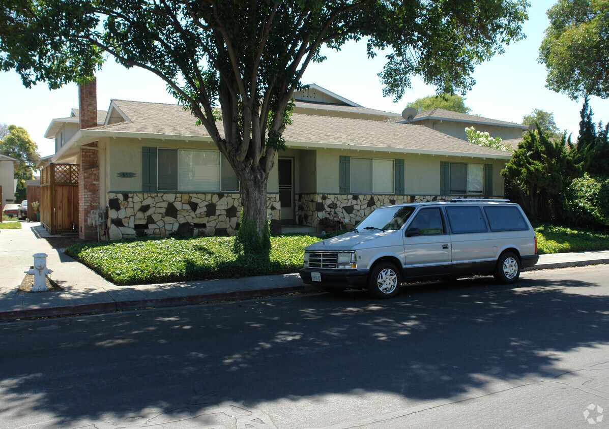 Primary Photo - 855 Burbank Dr