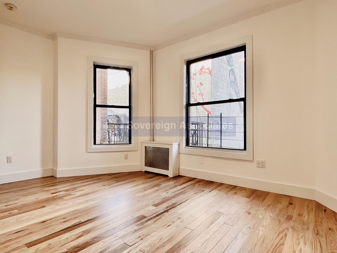 Foto principal - 460 West 149th Street