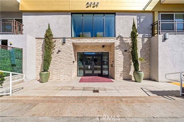 Foto del edificio - 2939 Leeward Ave