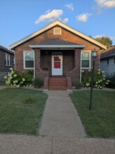 Building Photo - 1458 Graham St