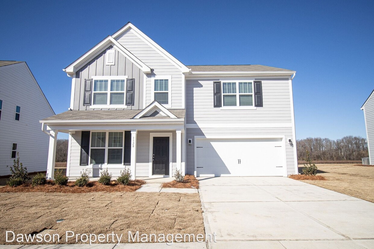 5 br, 3 bath House 1528 Felthorpe Way House Rental in Lake Park, NC