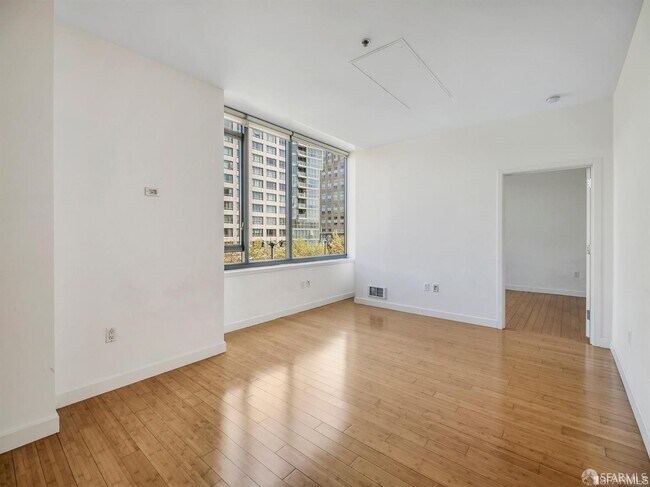 Foto del edificio - 260 King St