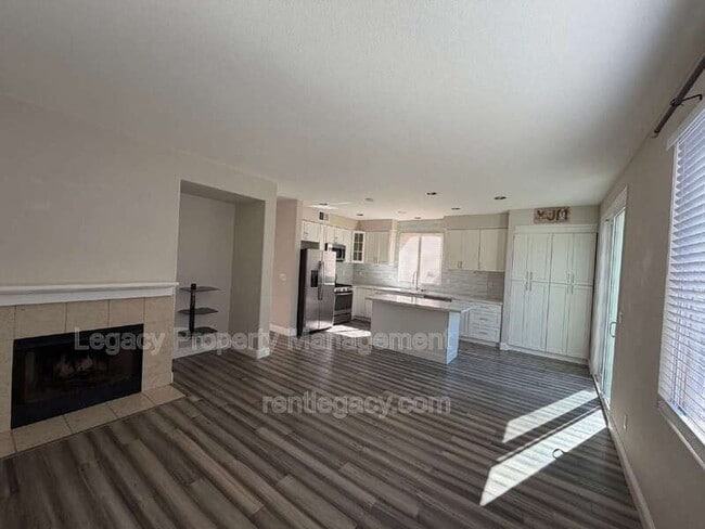 Foto del edificio - 4010 Hiller Ln