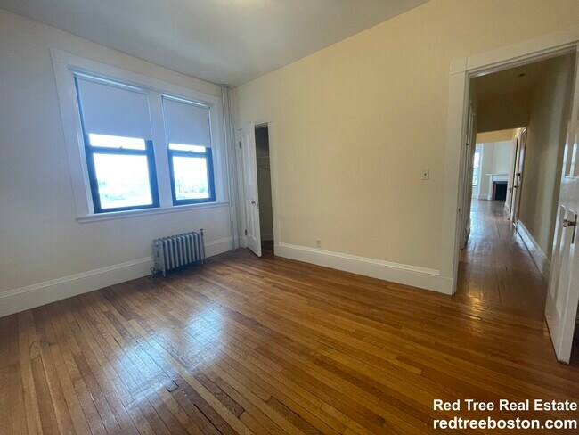 Foto del edificio - 504 Beacon St