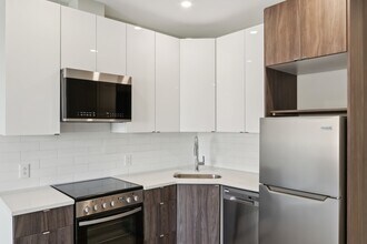 Building Photo - The Frances at Ashmont Flats