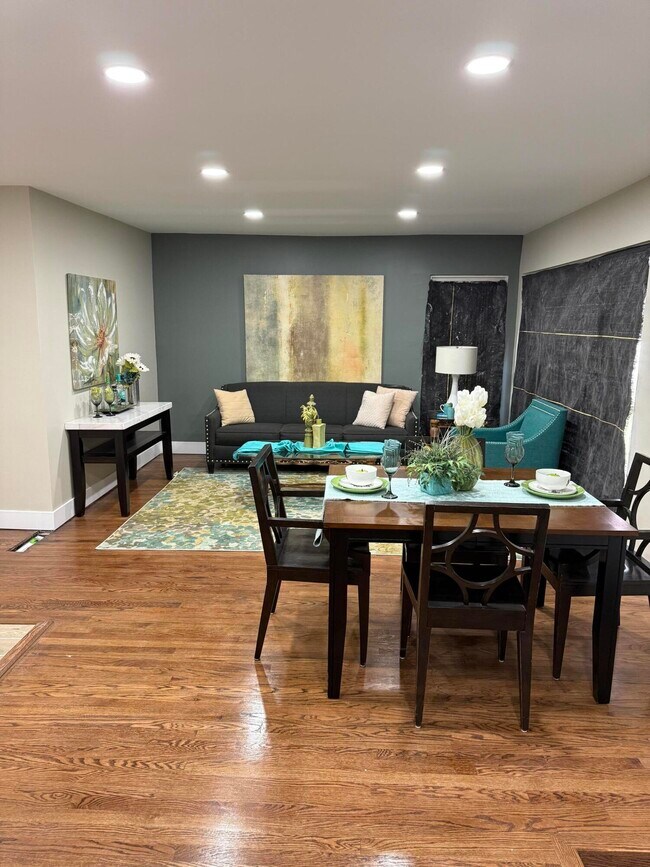 Foto del edificio - 16540 Marlowe St