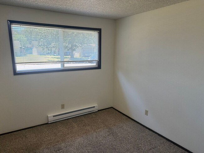 Foto del edificio - Two Bedroom Duplex in Aumsville