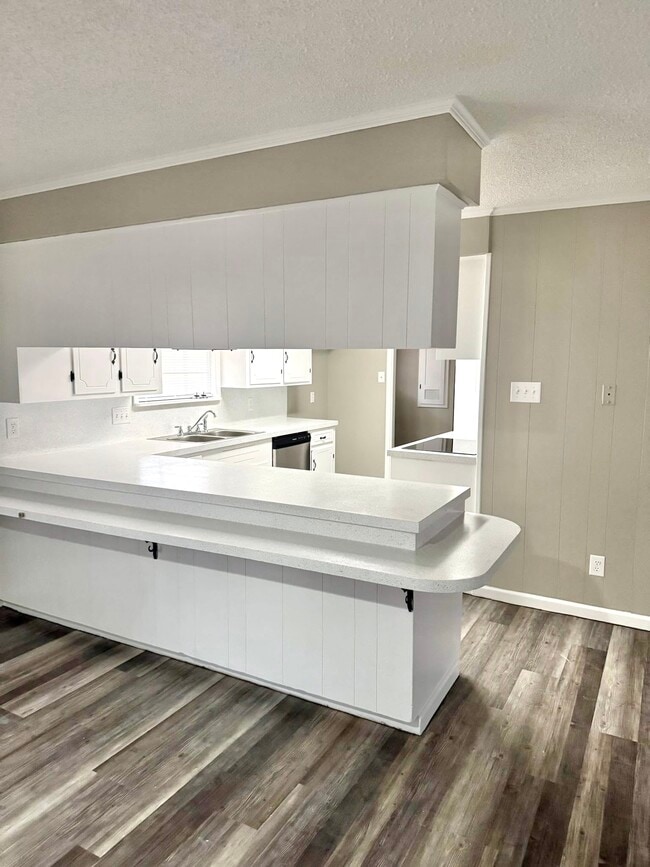 Foto del edificio - 109 Wildwood Dr