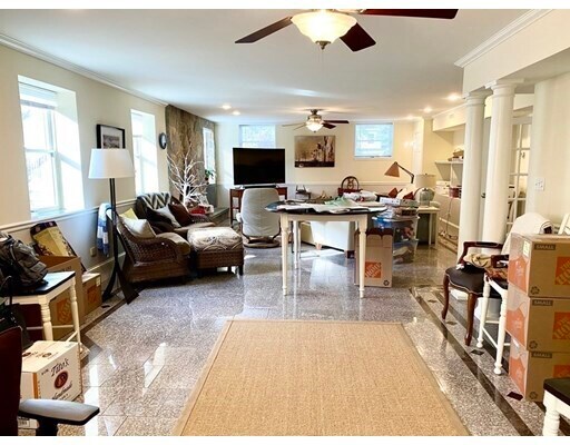 Foto del edificio - 169 North St