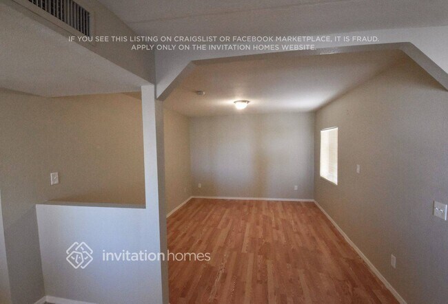 Foto del edificio - 7619 W Devonshire Ave