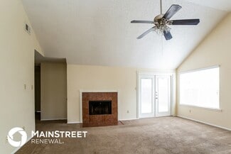 Building Photo - 1526 Rushworth Dr