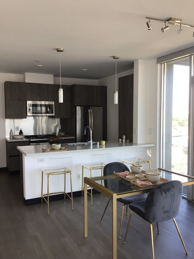 Interior Photo - Qwil Apartments