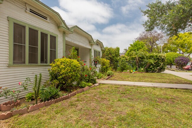 Building Photo - 3464 Perlita Ave