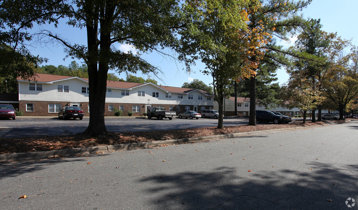 Foto del edificio - Oak Village Apartments