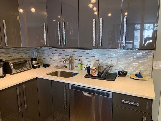 Foto del edificio - 2800 N Lake Shore Dr