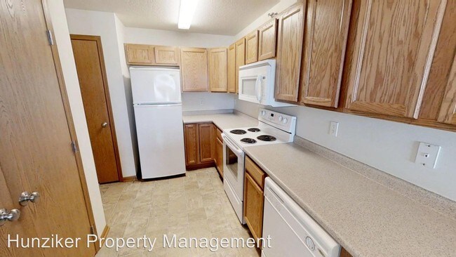 Building Photo - 3801 Tiverton