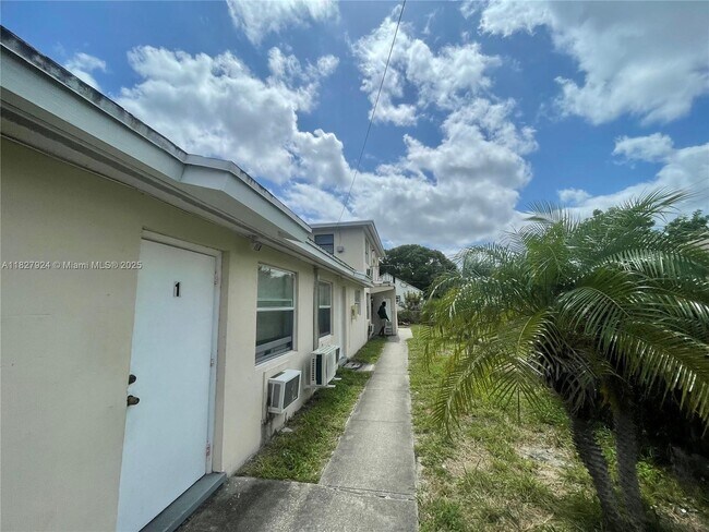 Foto del edificio - 726 21st St